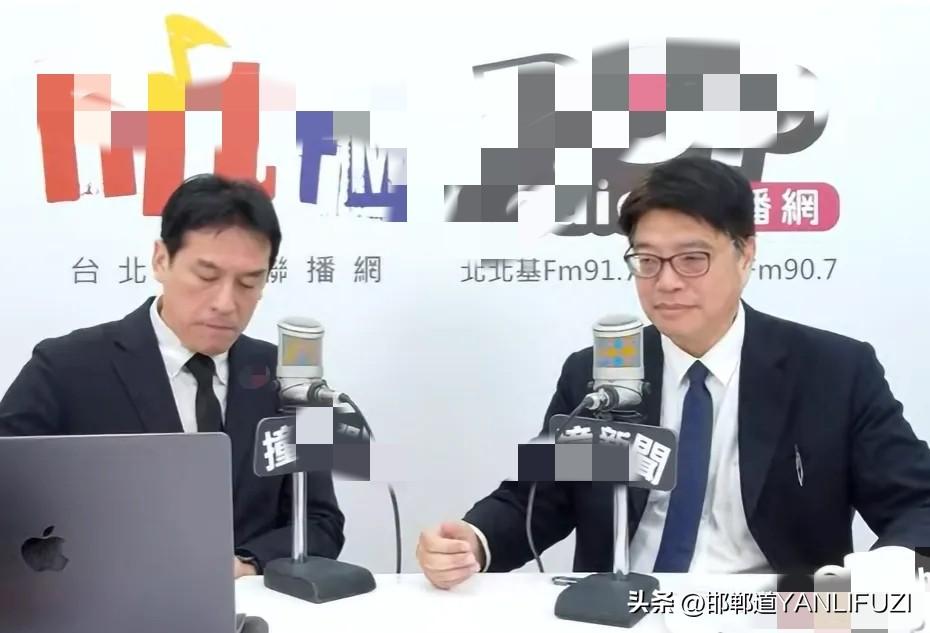 邱垂正再谈“跨国镇压”，不承认“一国两制”，就被打成台独。

11月20日，台陆