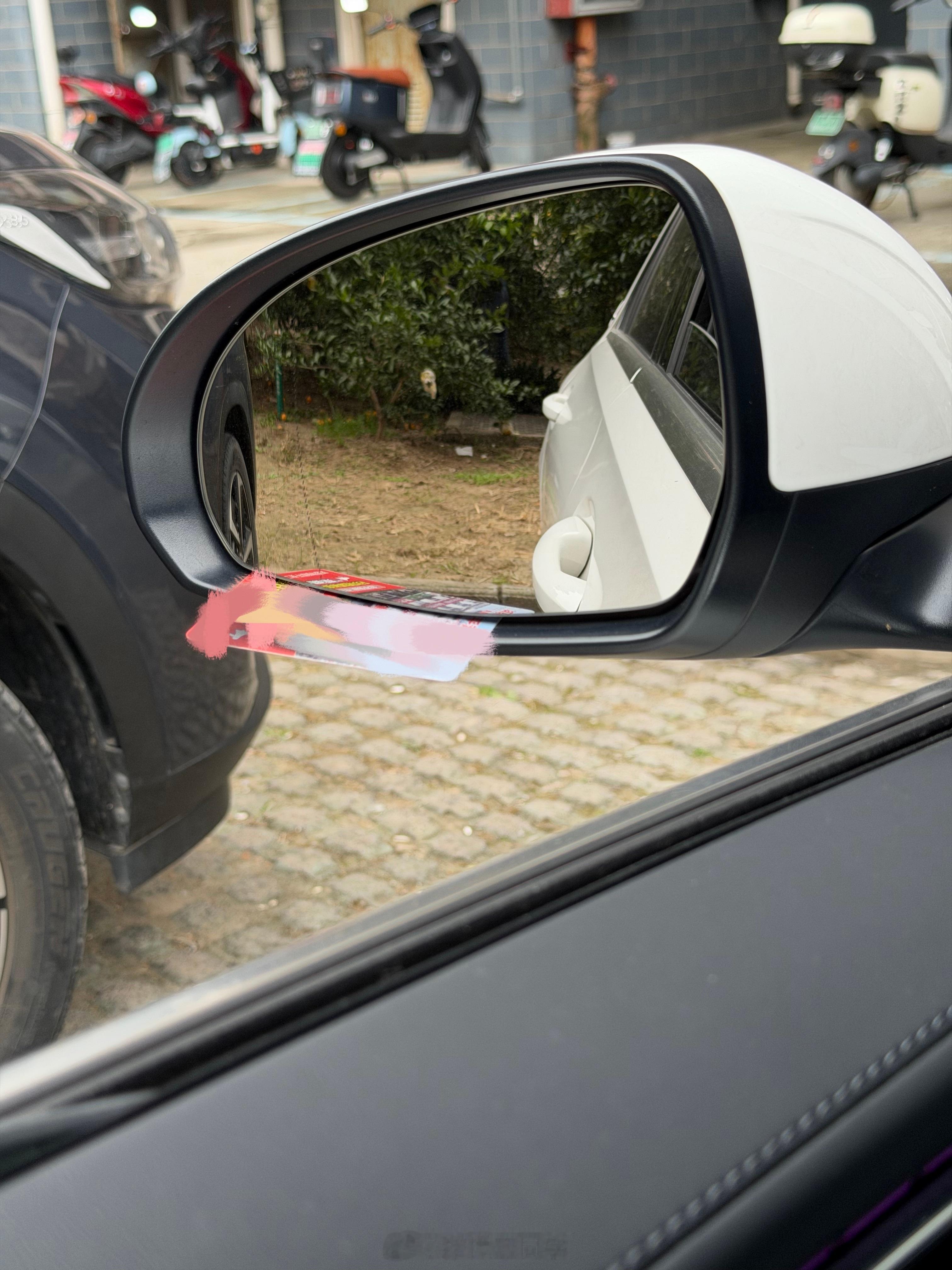 小卡片你塞我奔驰上有啥用，塞隔壁保时捷上啊🌚 ​​​