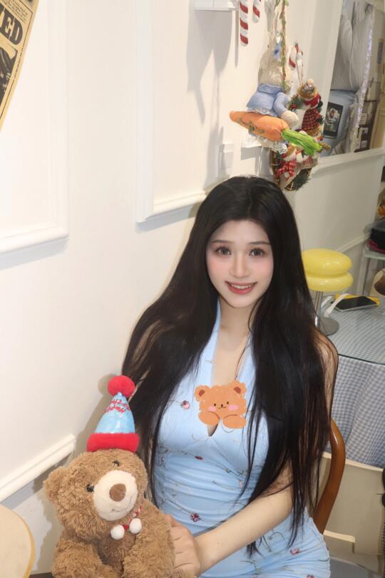 他真的超可爱🧸