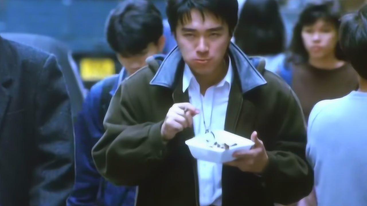 刻意渲染买10块盒饭攒2套房，跟田女士卖贵族精神，一样扯淡！1、重庆70后夫妻2