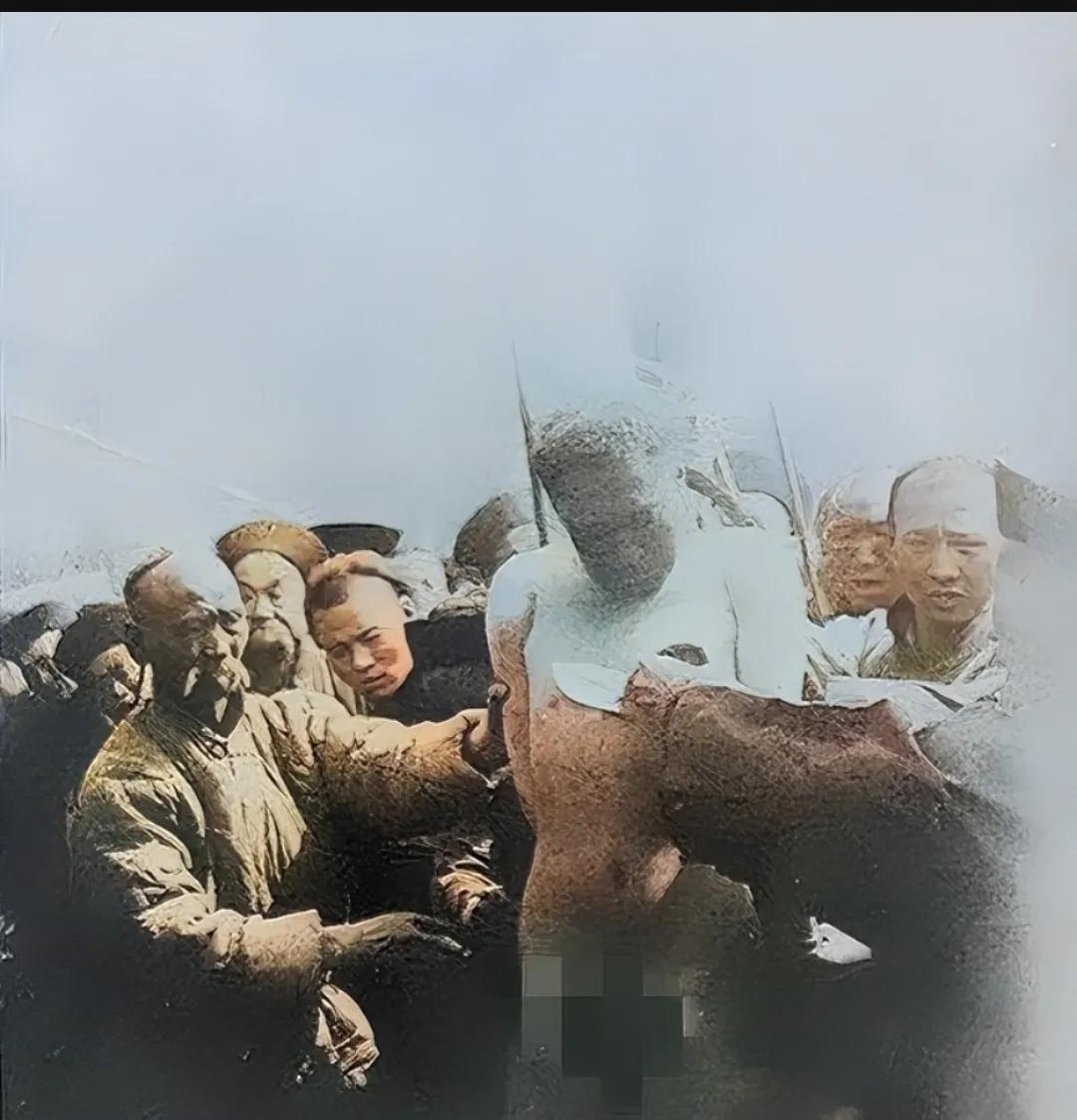 1855年，北京菜市口，太平军的北伐将领林凤祥被凌迟处死时，留下的一张罕见镜头，