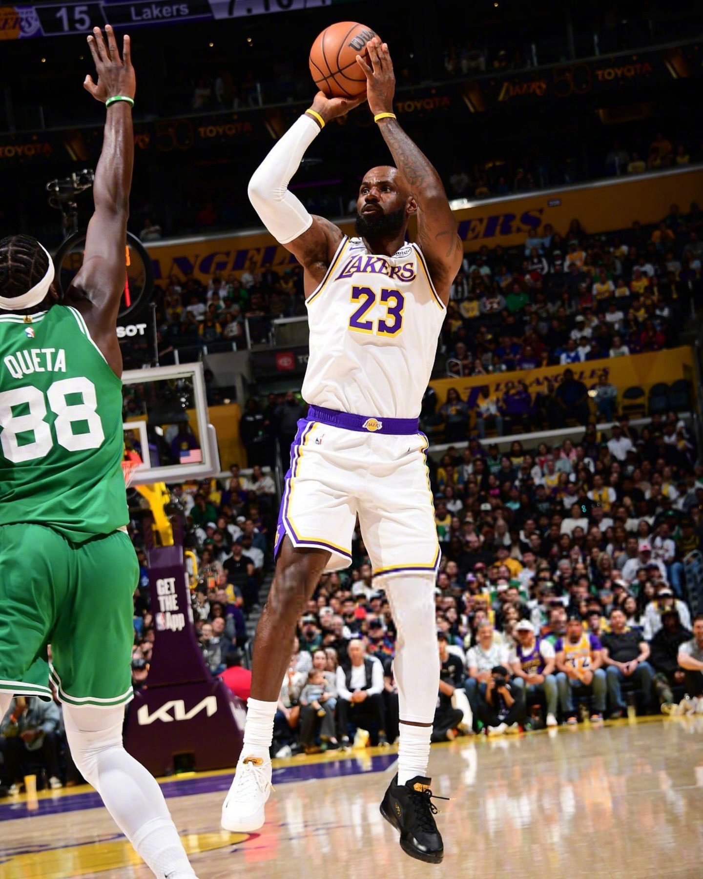 NBA鞋视角 Nike LeBron XXIII「Equality」⚫⚪詹姆斯今