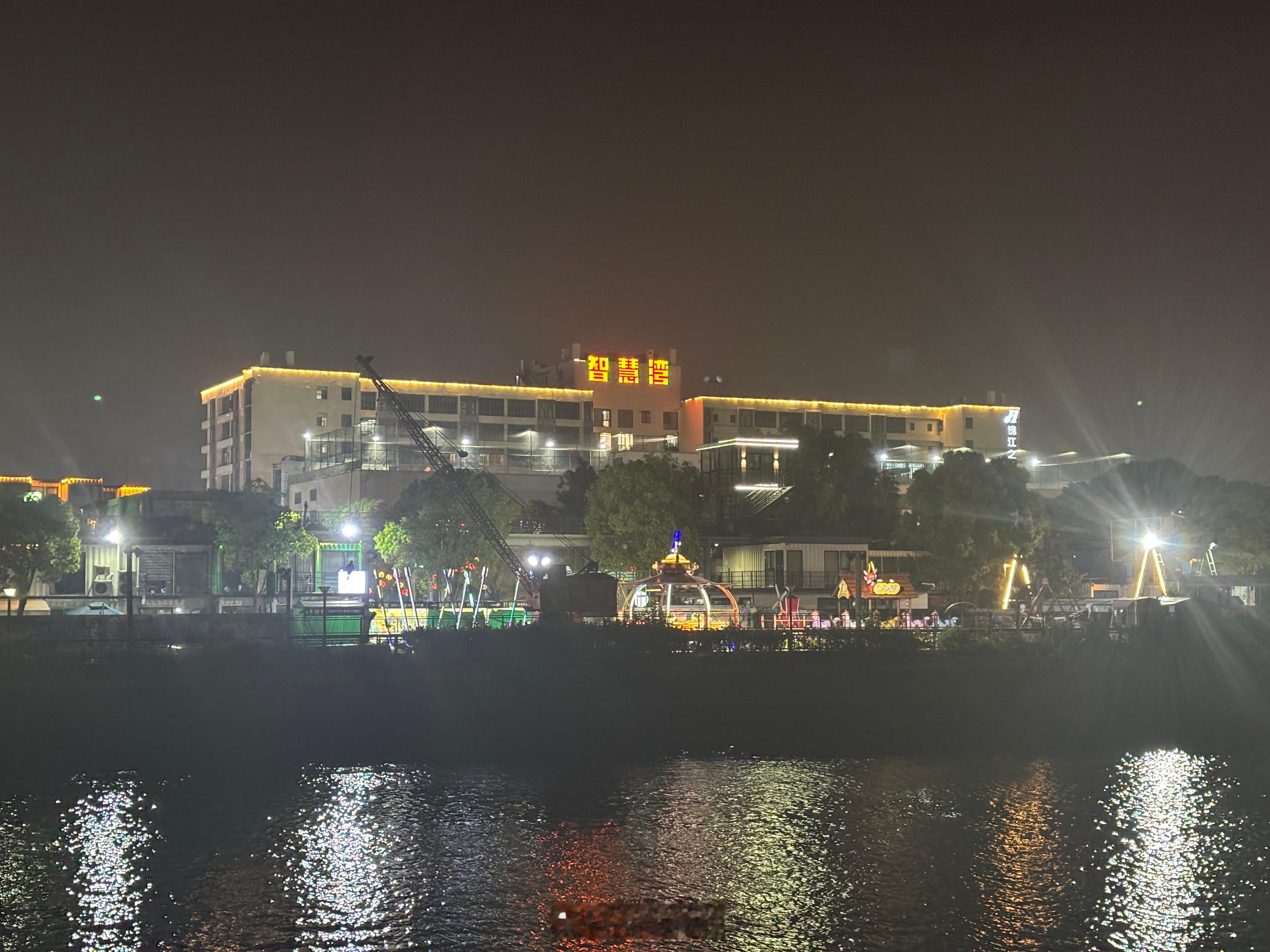 我完成了户外行走一共 10.50 公里，真的酣畅淋漓啊！快来为我喝彩吧！ 快来 