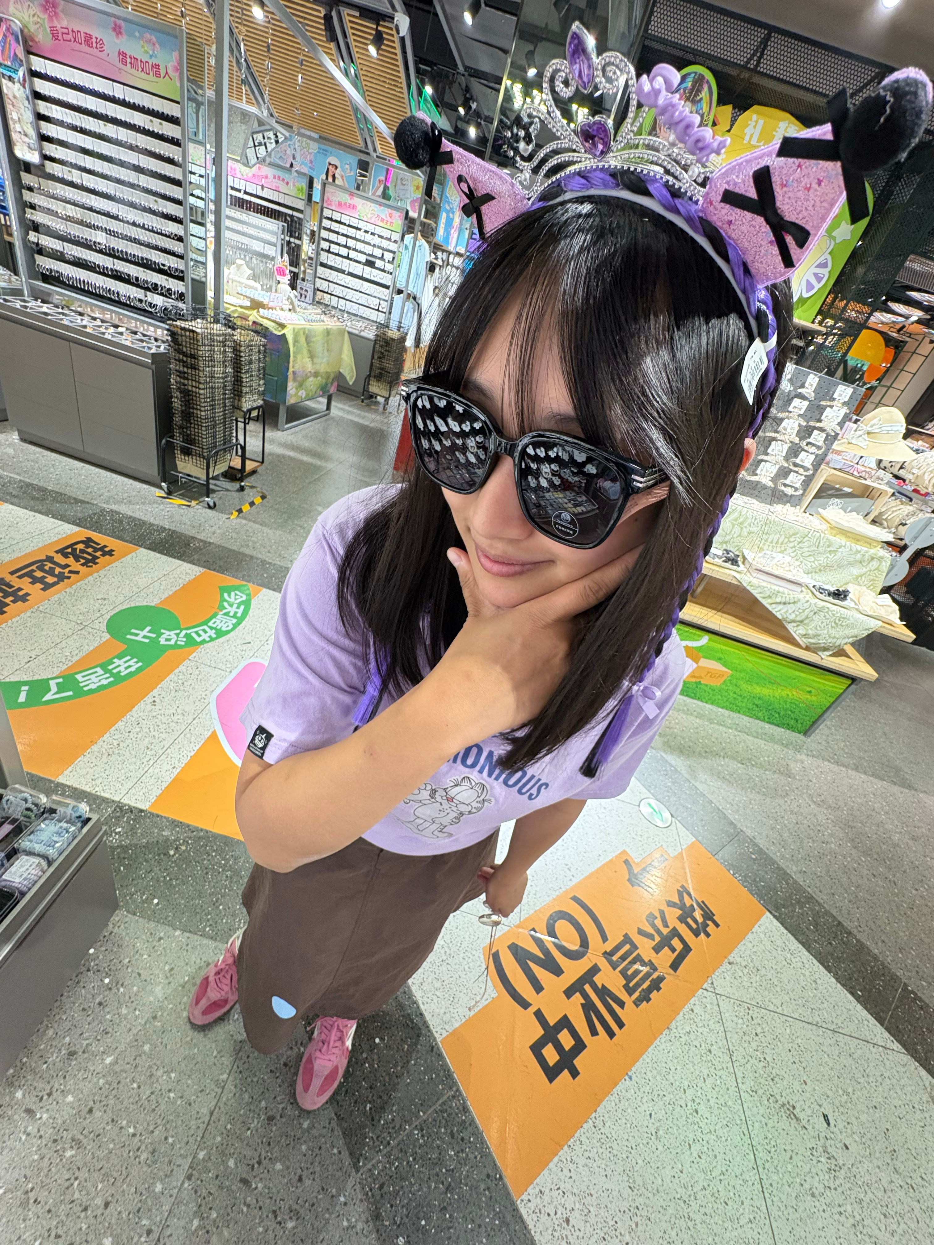 这小子真帅
