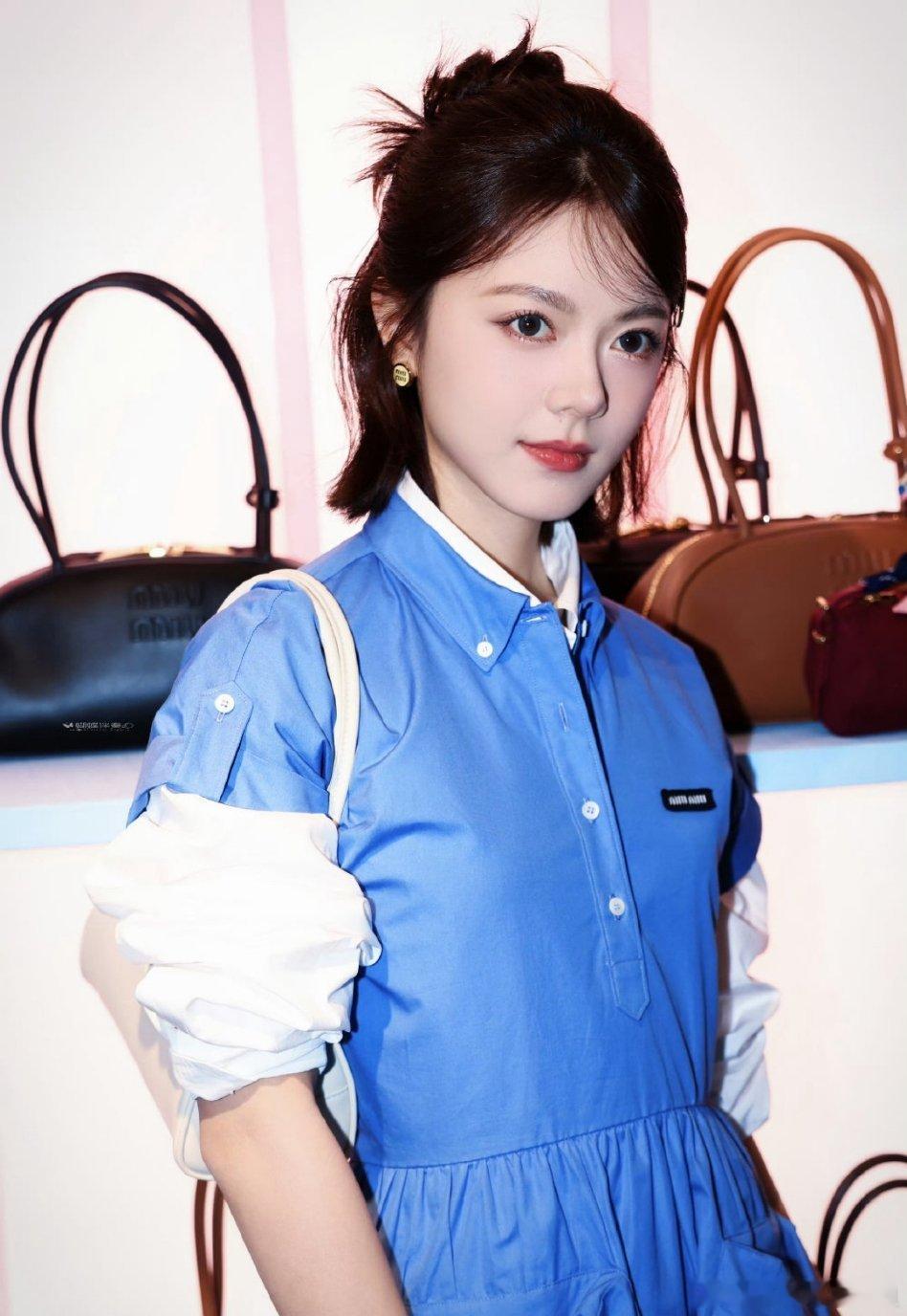 赵今麦、何与今天miumiu同场活动饭拍，今日份的帅哥美女