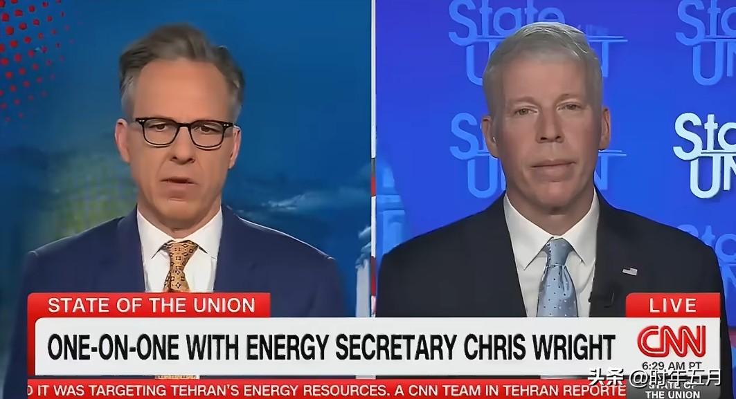 美国能源部长克里斯·赖特表示，美国没有打击伊朗石油、天然气或能源部门的计划，并补