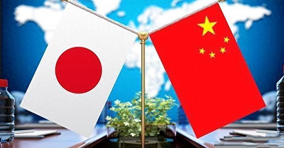 一天拿下日本？
这得多缺乏常识，才能信这种“地摊文学”？

我看有些人真是被短视