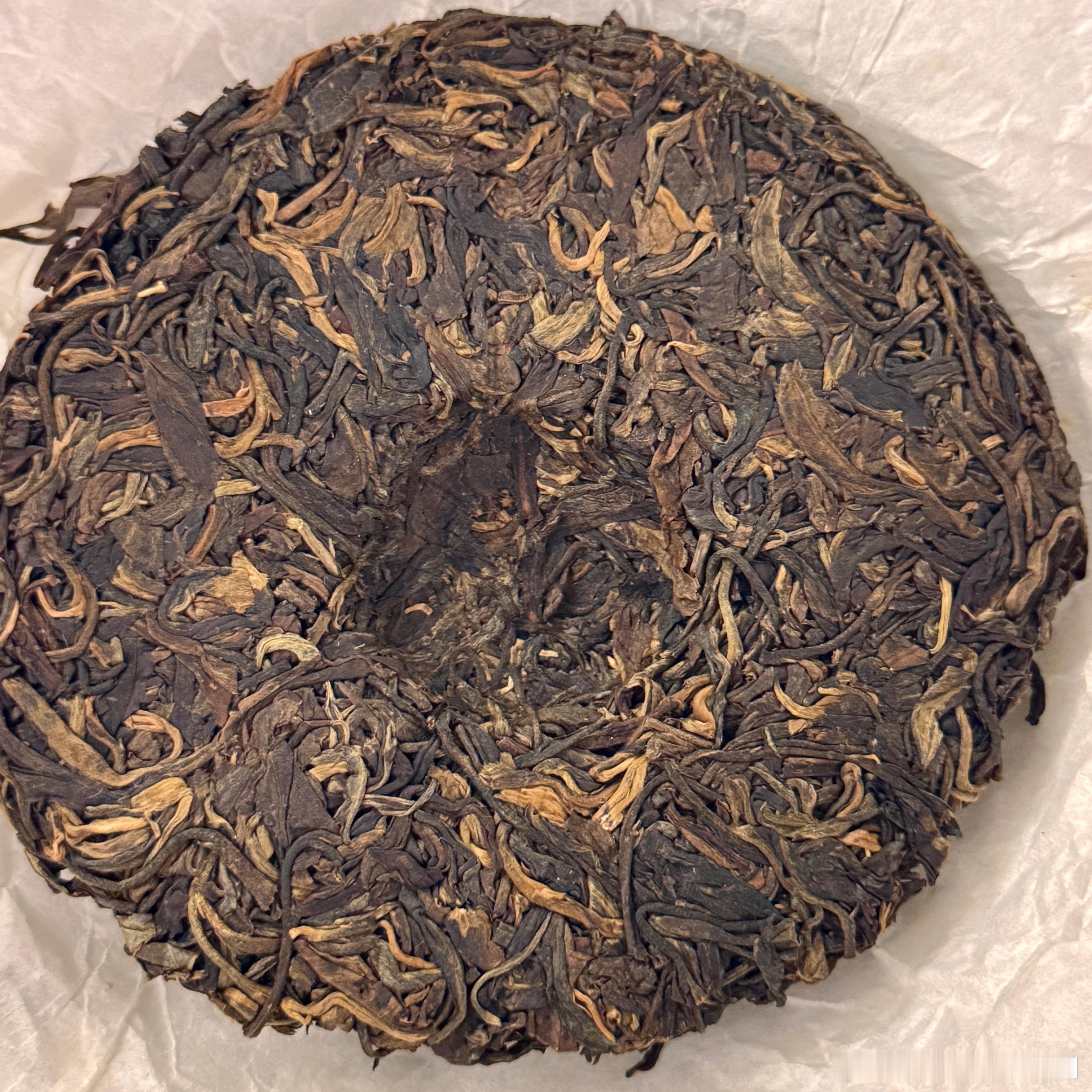 身不苦则福禄不厚，心不苦则智慧不开。历经千帆过后，内心全然释然，眼底便是万顷碧波