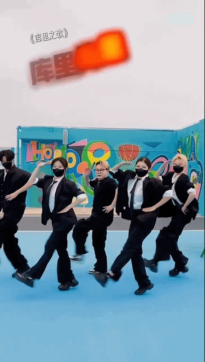 2025我的电子榨菜压缩包 全年互联网热梗被压缩！Jiaber吴伯滔带队，16人