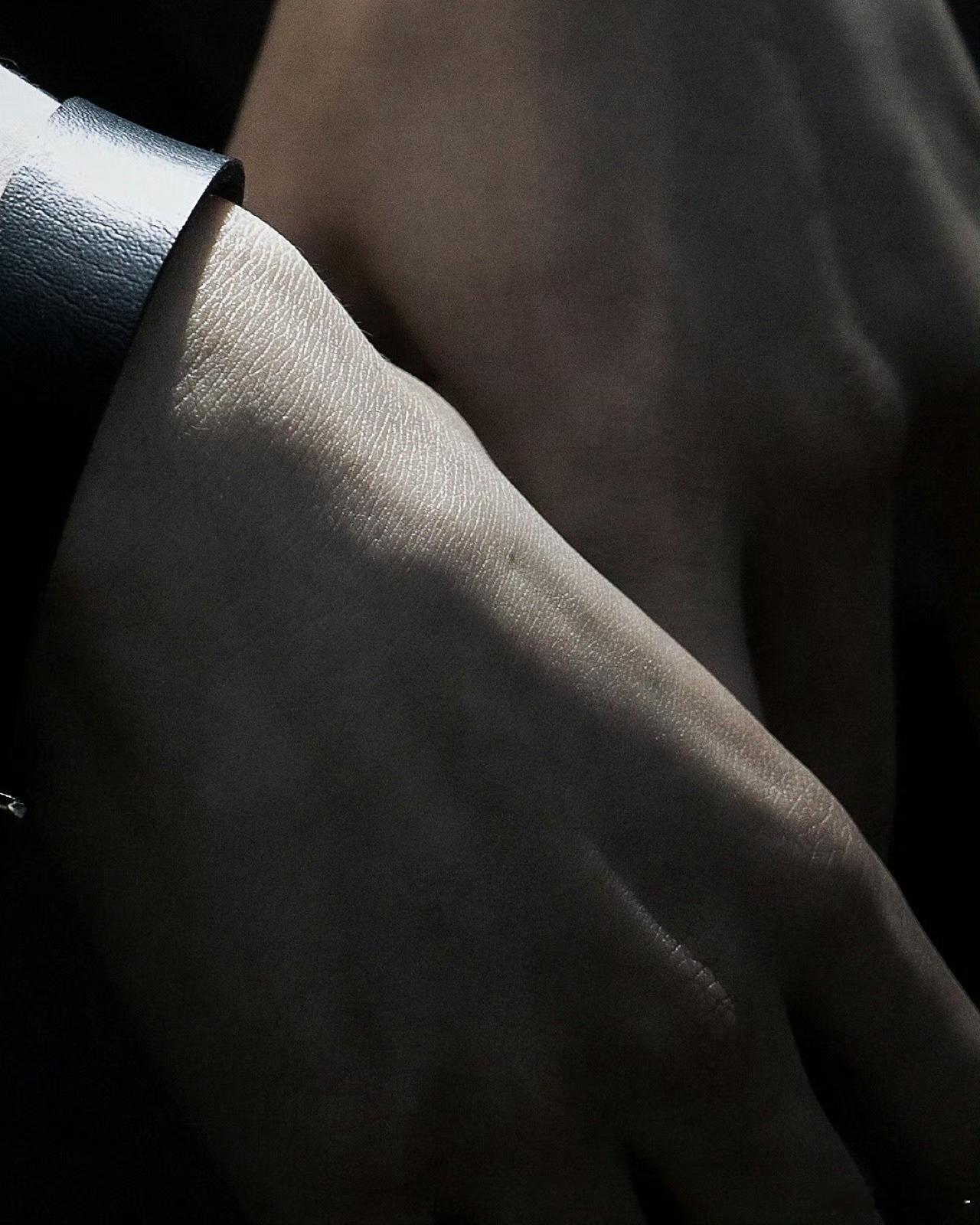 李羲承开通个人ins账号，期待solo艺人李羲承 