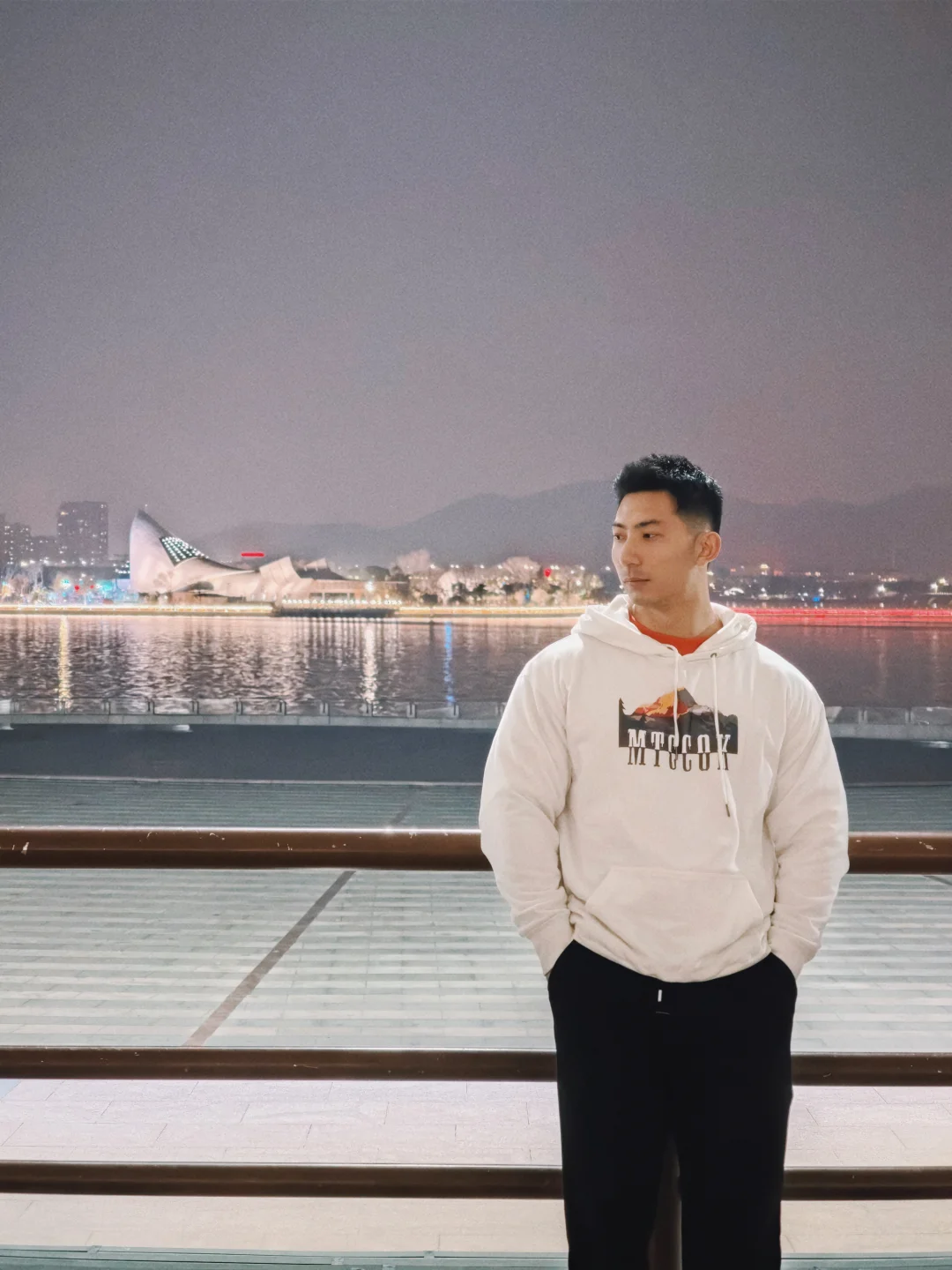 或许没有人是完美的