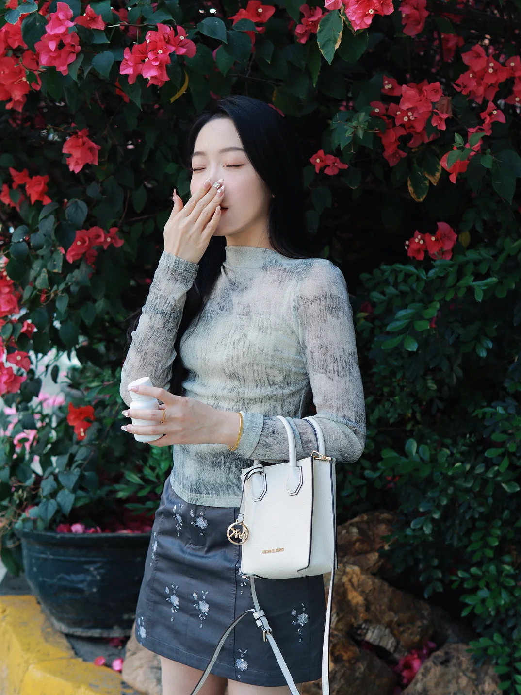 拒绝春天鼻子难受，花香与美貌我都要！