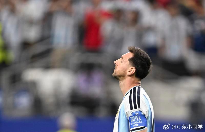 世界杯围观世界杯 阿根廷主教练斯卡洛尼26日表示，阿根廷对阵约旦队，球队会对阵容