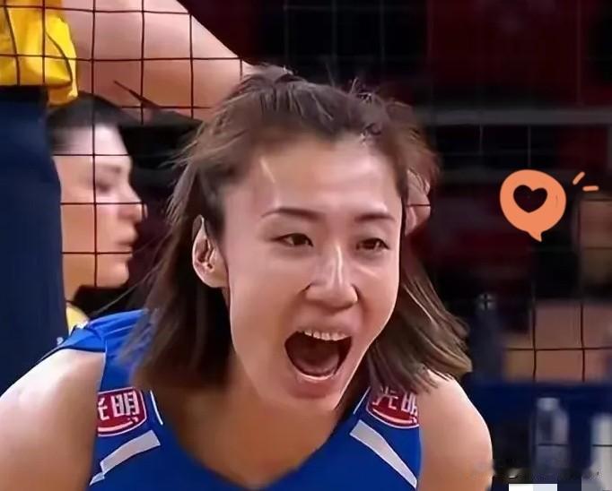 虽败犹荣！世界女排联赛土耳其站第三场，中国女排对决巴西女排。经过4局的鏖战，女排