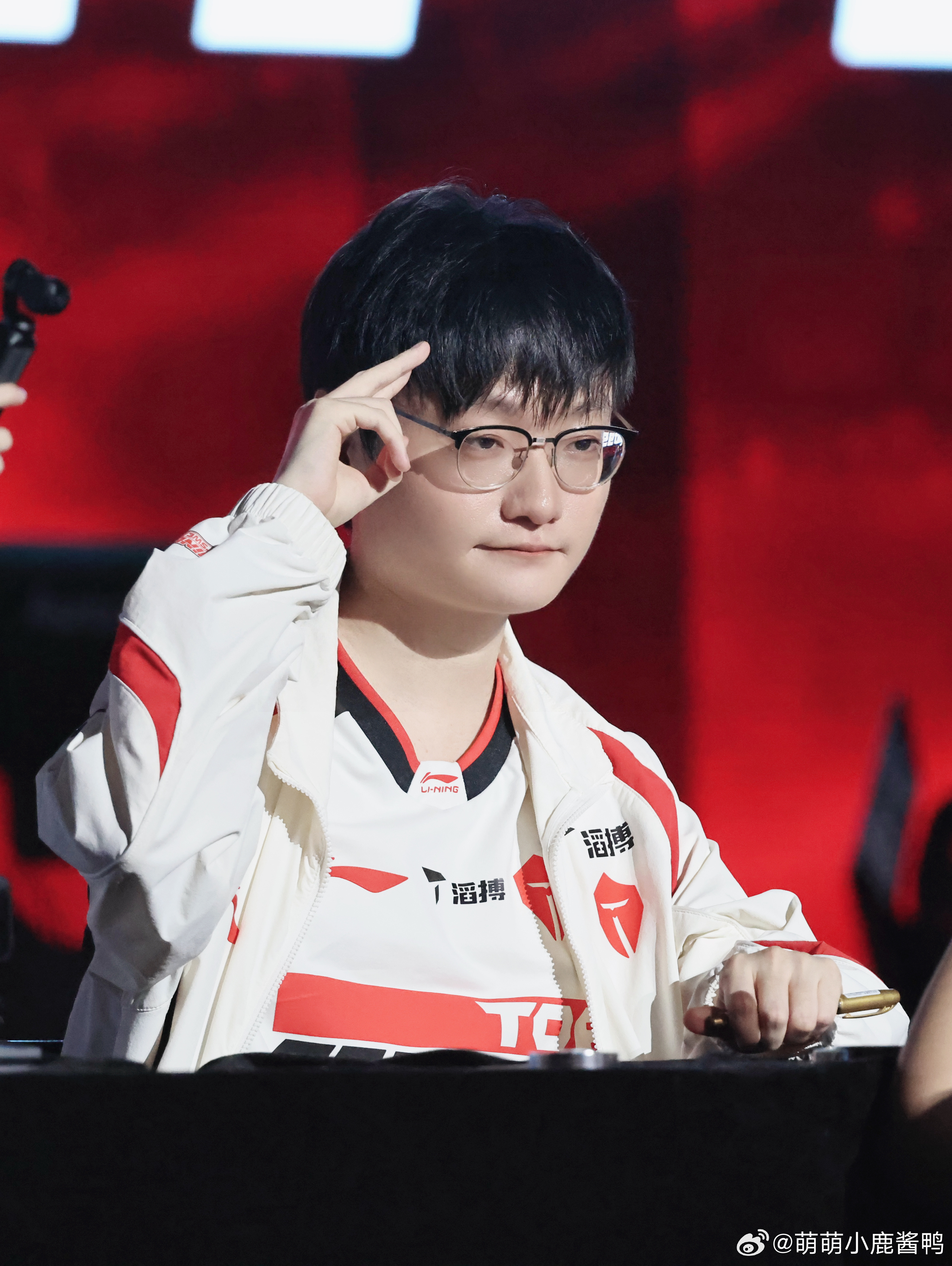 Tian高天亮  tes FM·📸这个小亮还是很萌的但以后拒绝fm前💇♂️ 