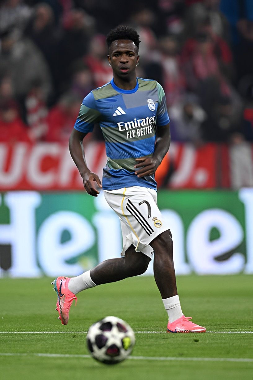 全场比赛开始！HALA MADRID Y NADA MÁS 🤍欧冠联赛 拜仁v