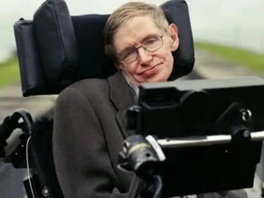 爱泼斯坦这个人，如果抛开他的品质不谈，仅就这个人的风度和气质来看，的确是很有魅力