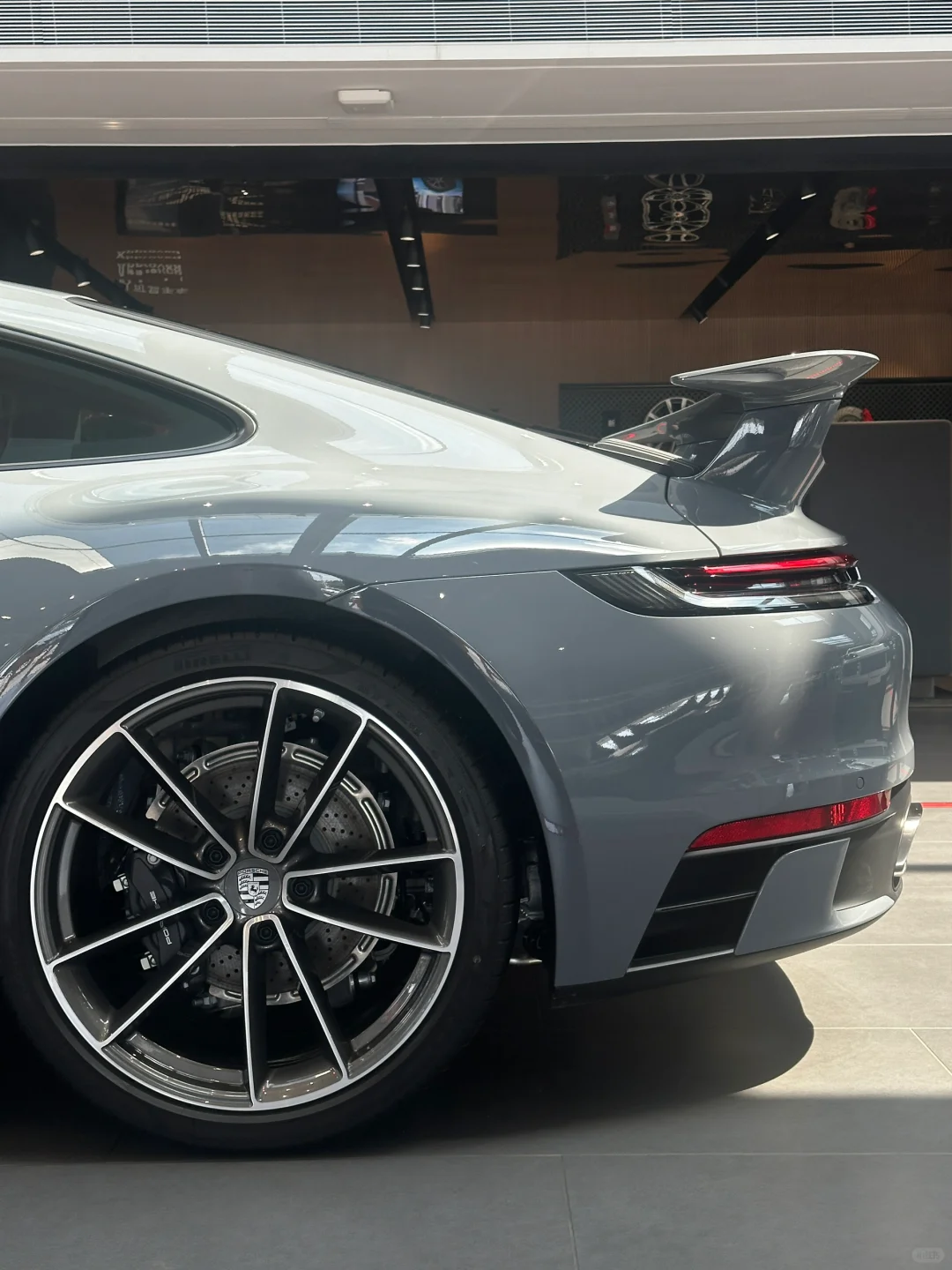 911 Carrera  极地灰 原相机无滤镜实拍