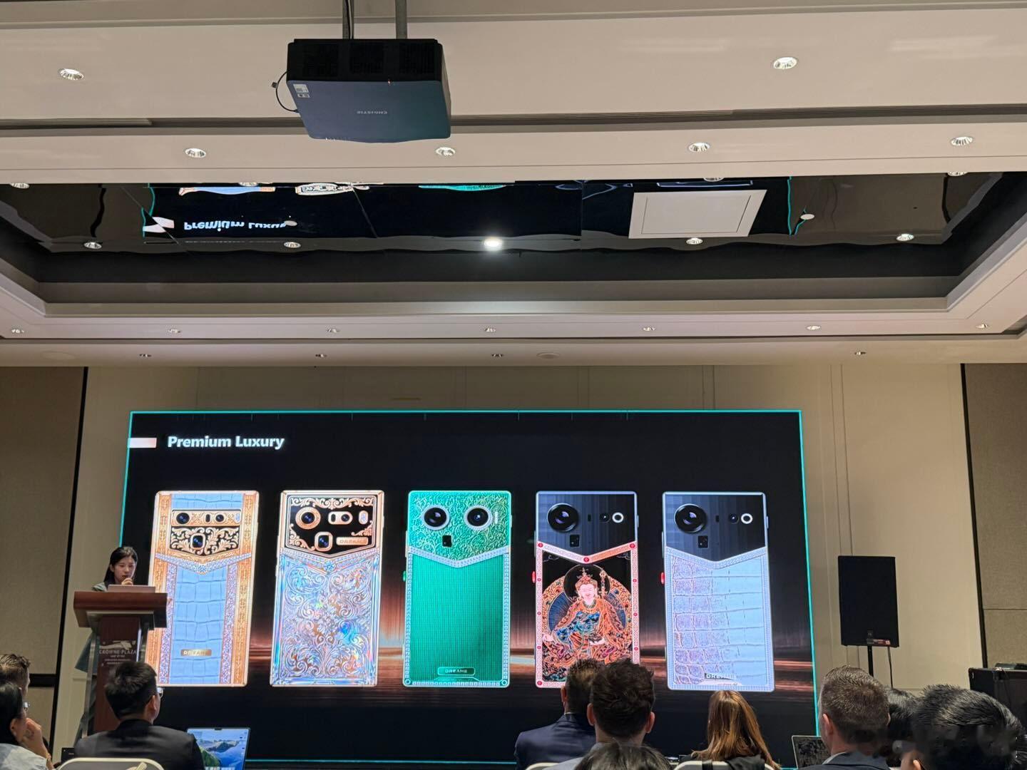 如何评价追觅手机这个设计？ 