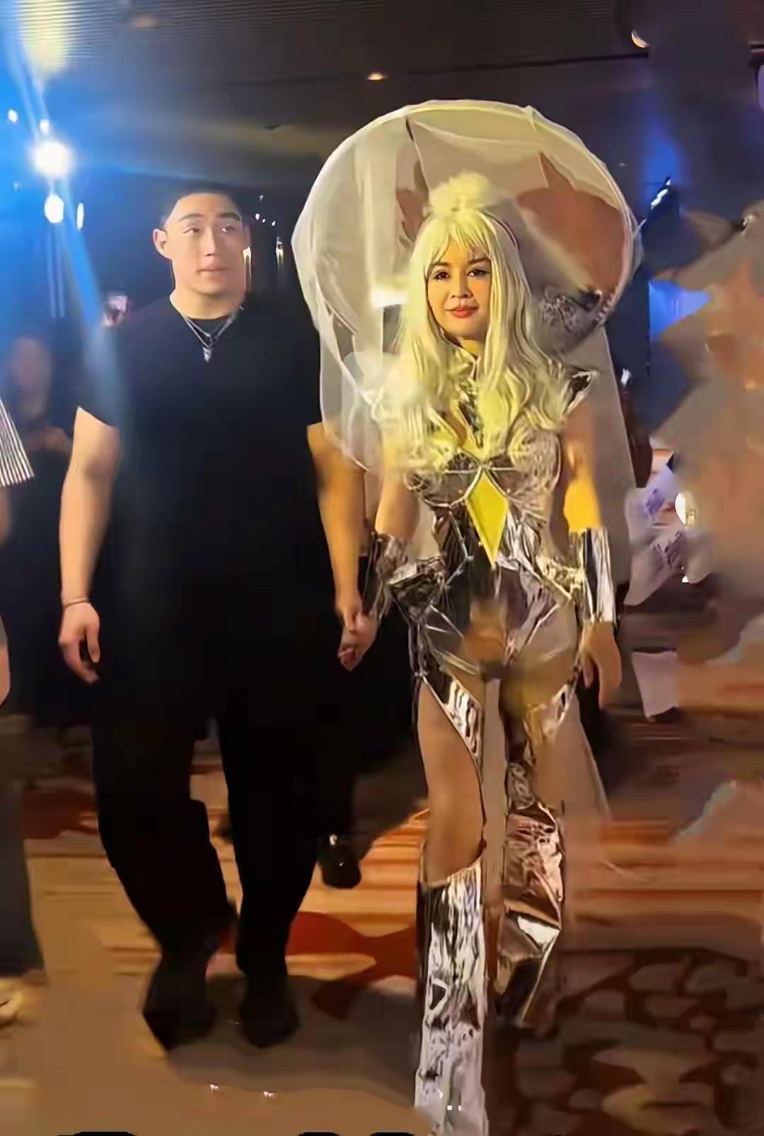 现在看到于文红就是一哆嗦，
越来越低俗，
好好经营自己励志女企业家形象不好，
每