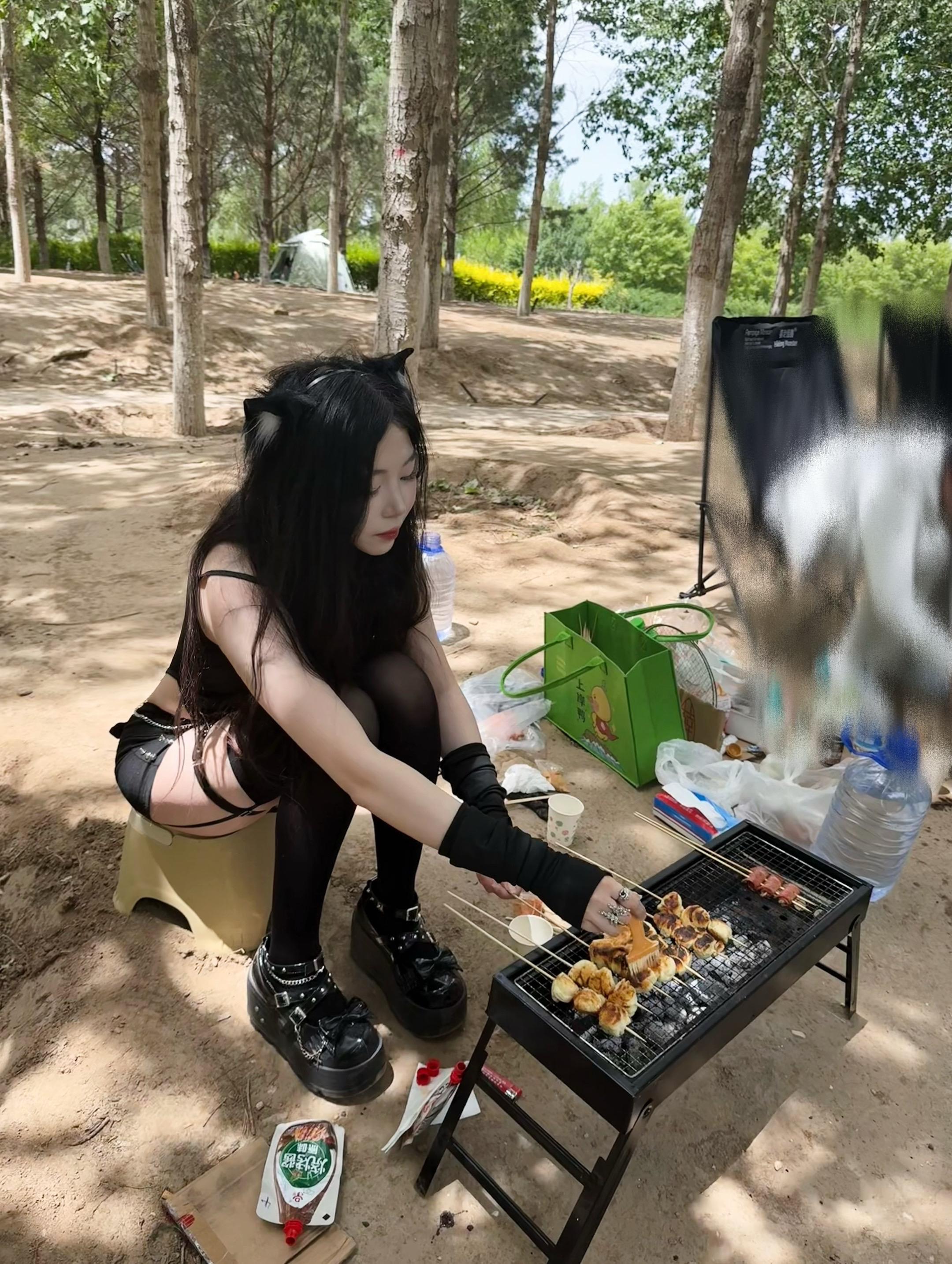 你有腚 我也有腚 那我们是不是命中注腚