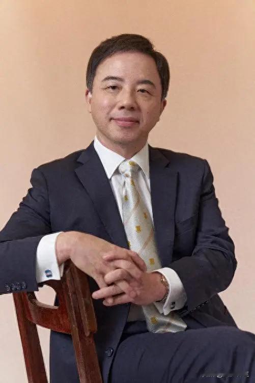 历时半年调查 港大校长张翔行为不当指控不成立

经过半年调查，香港大学校务委员会