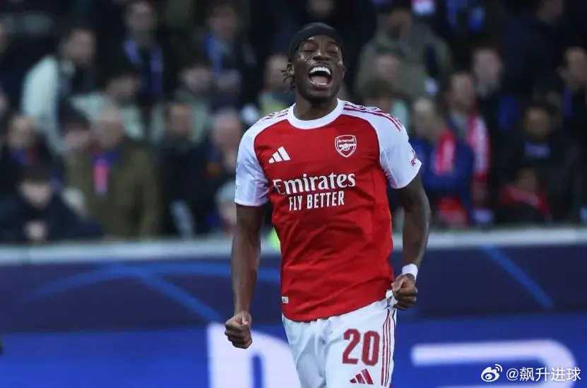 四线狂飙争冠！马杜埃凯破僵埃泽制胜，阿森纳2-1晋级足总杯8强北京时间3月7日，