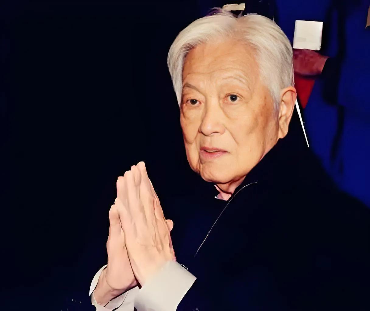 平鑫涛的三个“过人之处”，一般人做不到。

第一个：

平鑫涛是个特别会提供情绪