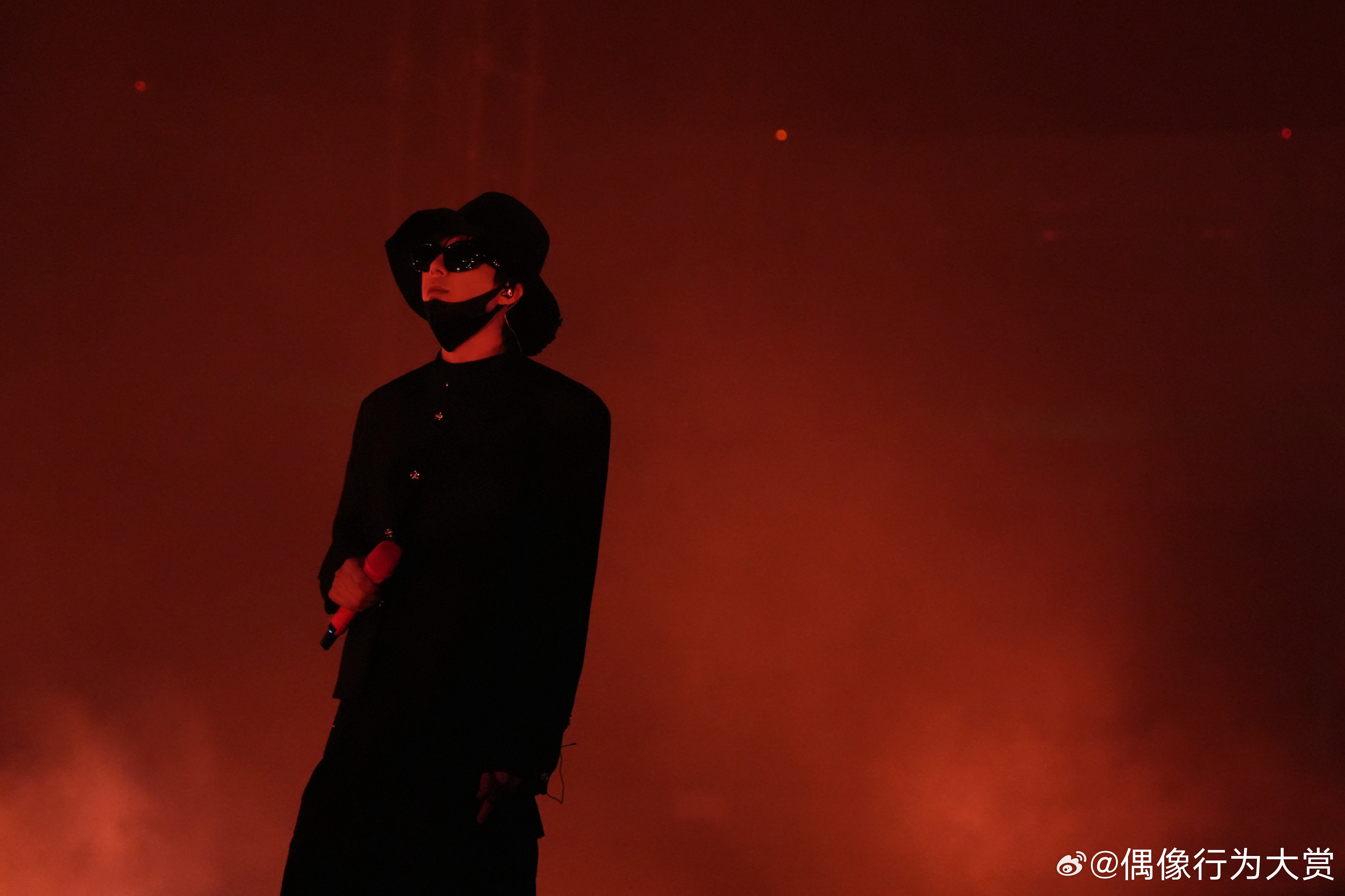 #刘宇宁第一次做演唱会嘉宾#我嘞个豆！居然能在张碧晨演唱会上看到刘宇宁！啊啊啊两
