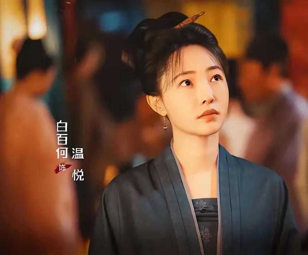 最近这些年，女演员在国剧市场上，号召力总体是低于男演员的。

虽然也有赵丽颖、杨