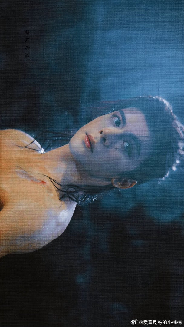 曾舜晞吸粉曾舜晞完全是凭自己扛住了镜头看他演戏真的很舒服，不用靠氛围烘托，光是眼