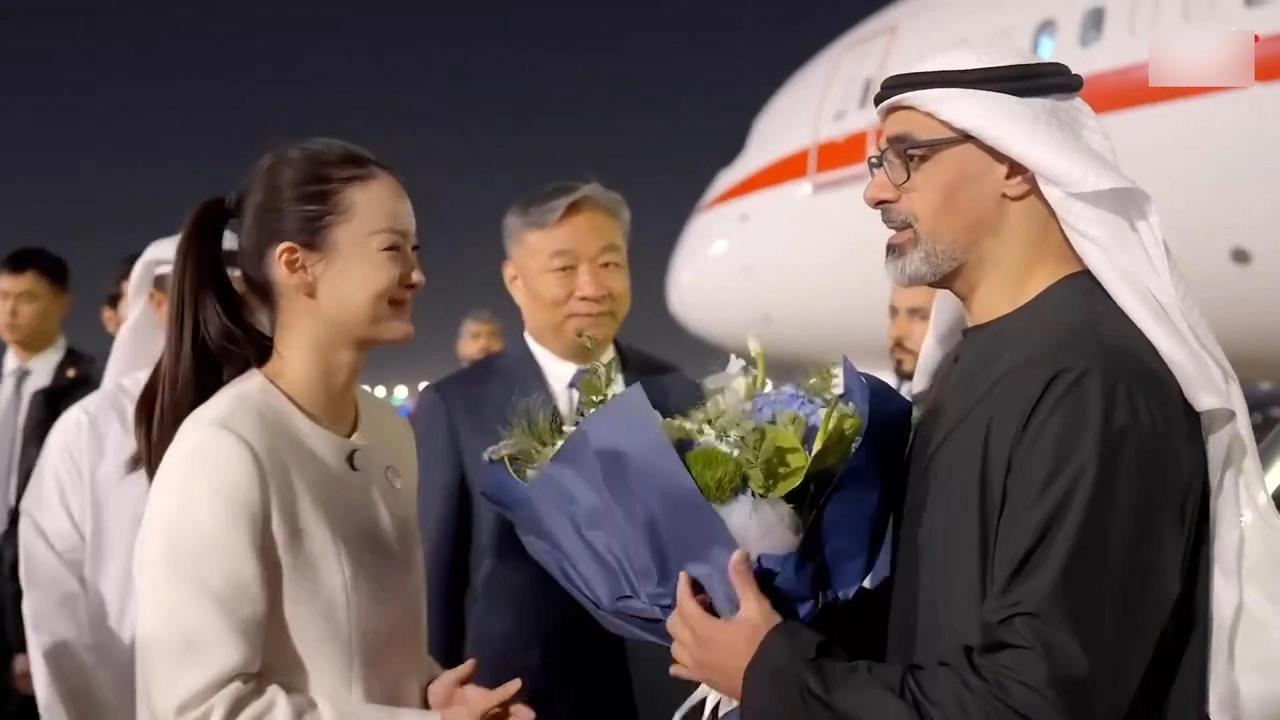 4月12日这个周日格外不寻常！
美伊谈判最终谈崩，双方并未达成任何协议，而就在这