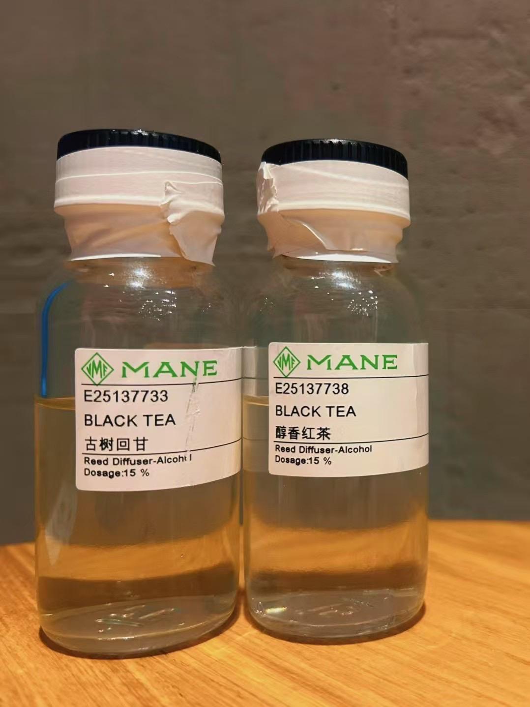 小成就，用自家茶山的茶叶闯入香氛赛道。走的每一步都要算数。既然不害怕一...