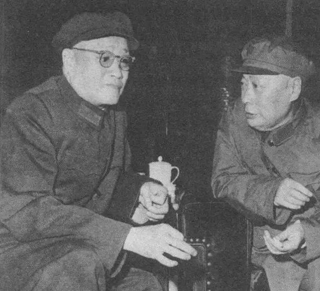 1970年，刘伯承连夜被送到南京，许世友悄悄找来肖永银：刘帅来了
刘伯承1892