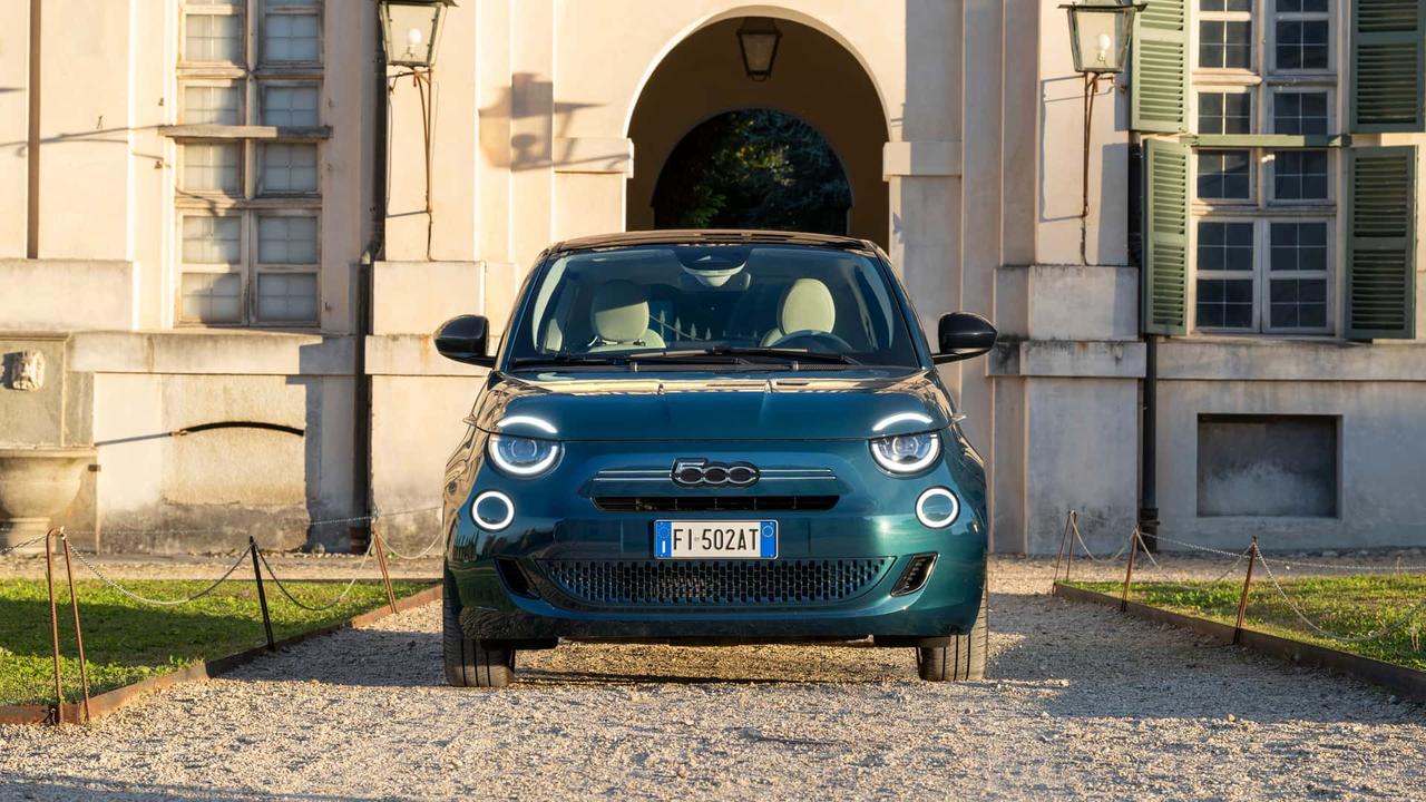 菲亚特公布全新500混动参数：1.0三缸+48V，最大马力65马力、最大扭矩92