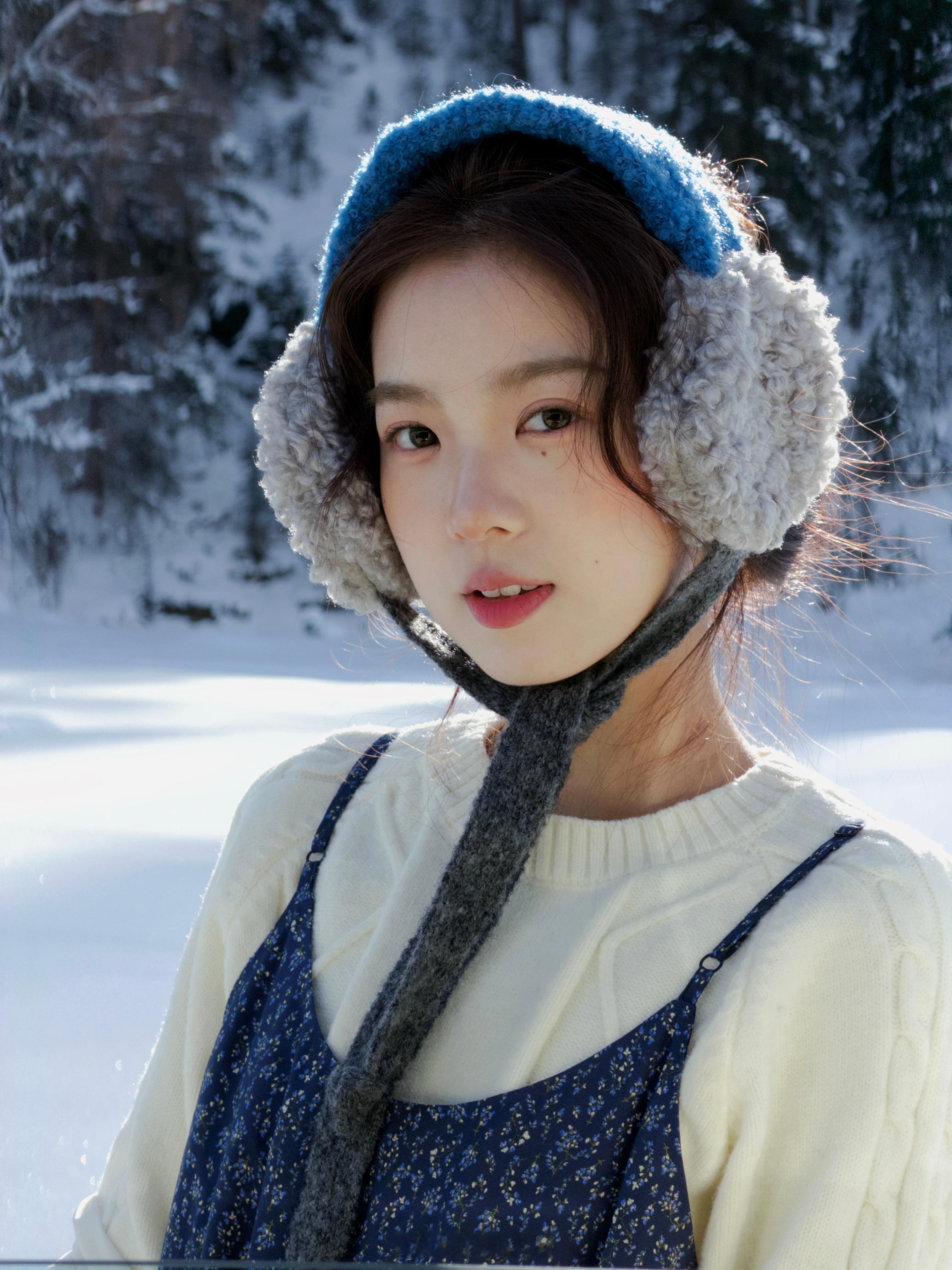 像雪地里的小天鹅🦢 