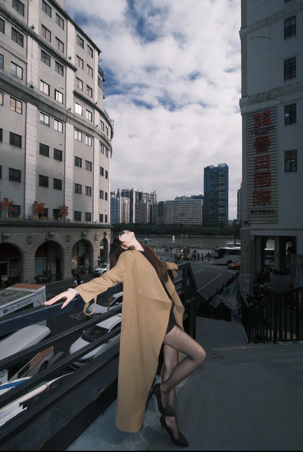 治愈系少女写真怎么拍都市风尚女郎，时尚街拍大片