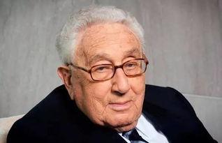 最近基辛格早年的预言又被翻了出来，老爷子当年就说，俄乌打下去，最先耗干的不是俄罗