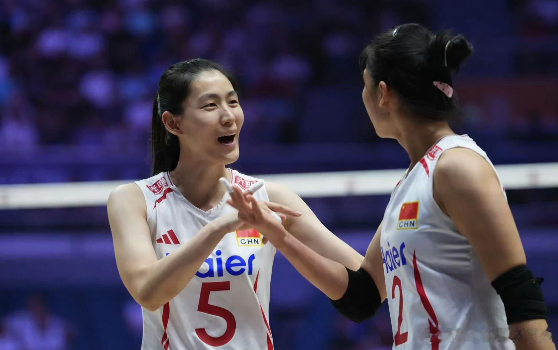 中国女排冲奥路径还剩哪些 泰国队五局抢走冠军，中国女排错失洲际直通。世界第七位置