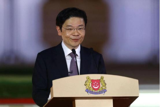 只许西方亮剑不许中国点灯？新加坡大使一语撕下双标面具：全世界已把中国视为顶级力量