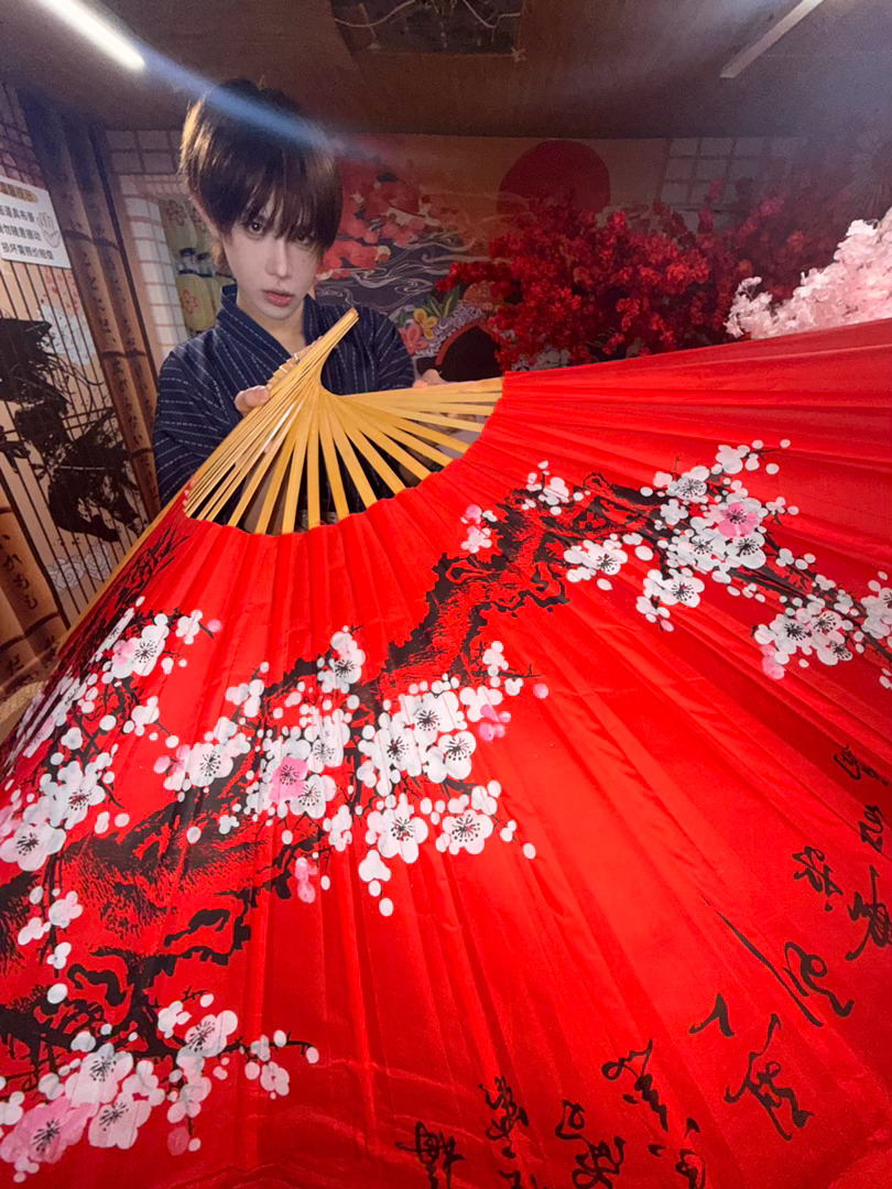 嘎嘎滴啦下 