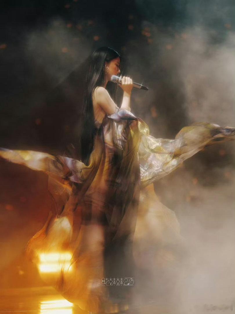 单依纯李白风波后首个音综国粤无双招商拟邀单依纯，李白舆论风波后首度迎来音综动向，