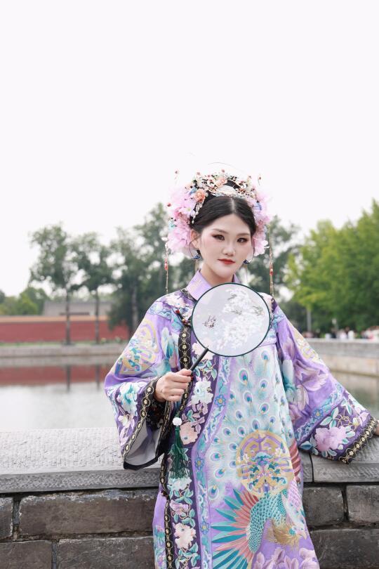 在北京当一天娘娘妆造价格太香啦