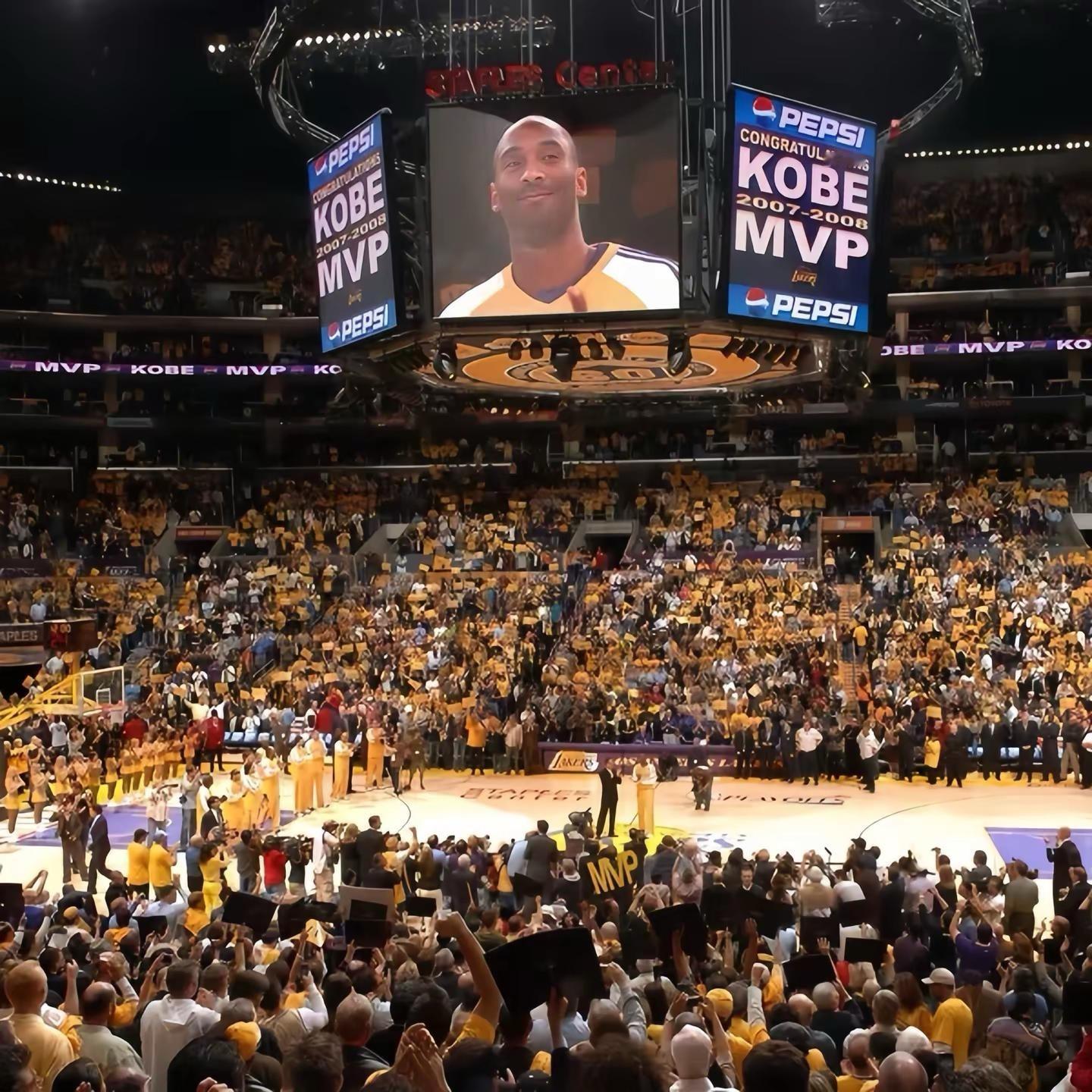 凌晨四点🕓💜💛科比KobeBryant凌晨四点