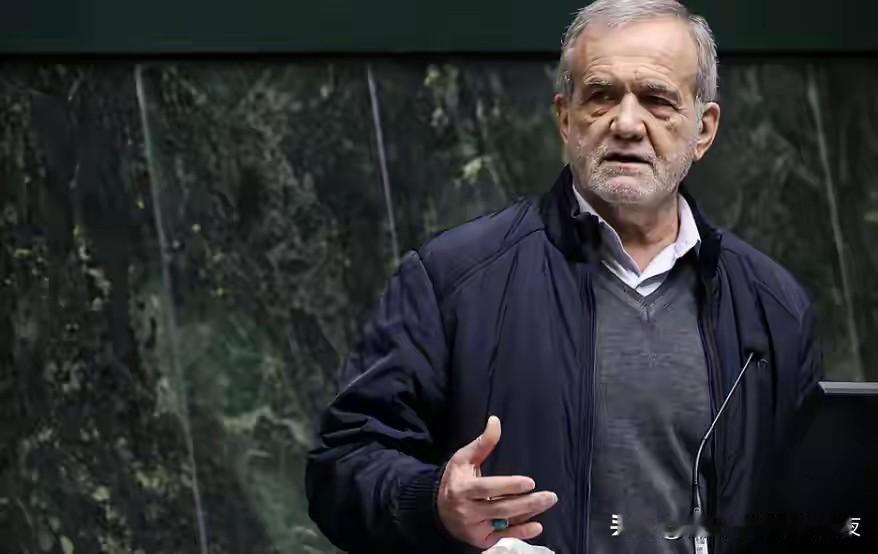 全面战争打响，哈梅内伊被催下台，大型资本逃离伊朗，局面很复杂