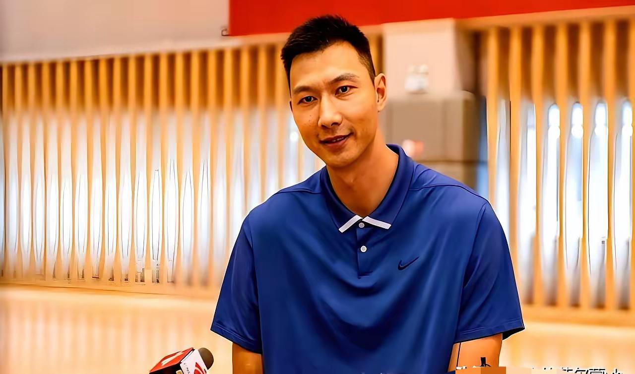 知名运动员易建联，非常有气质