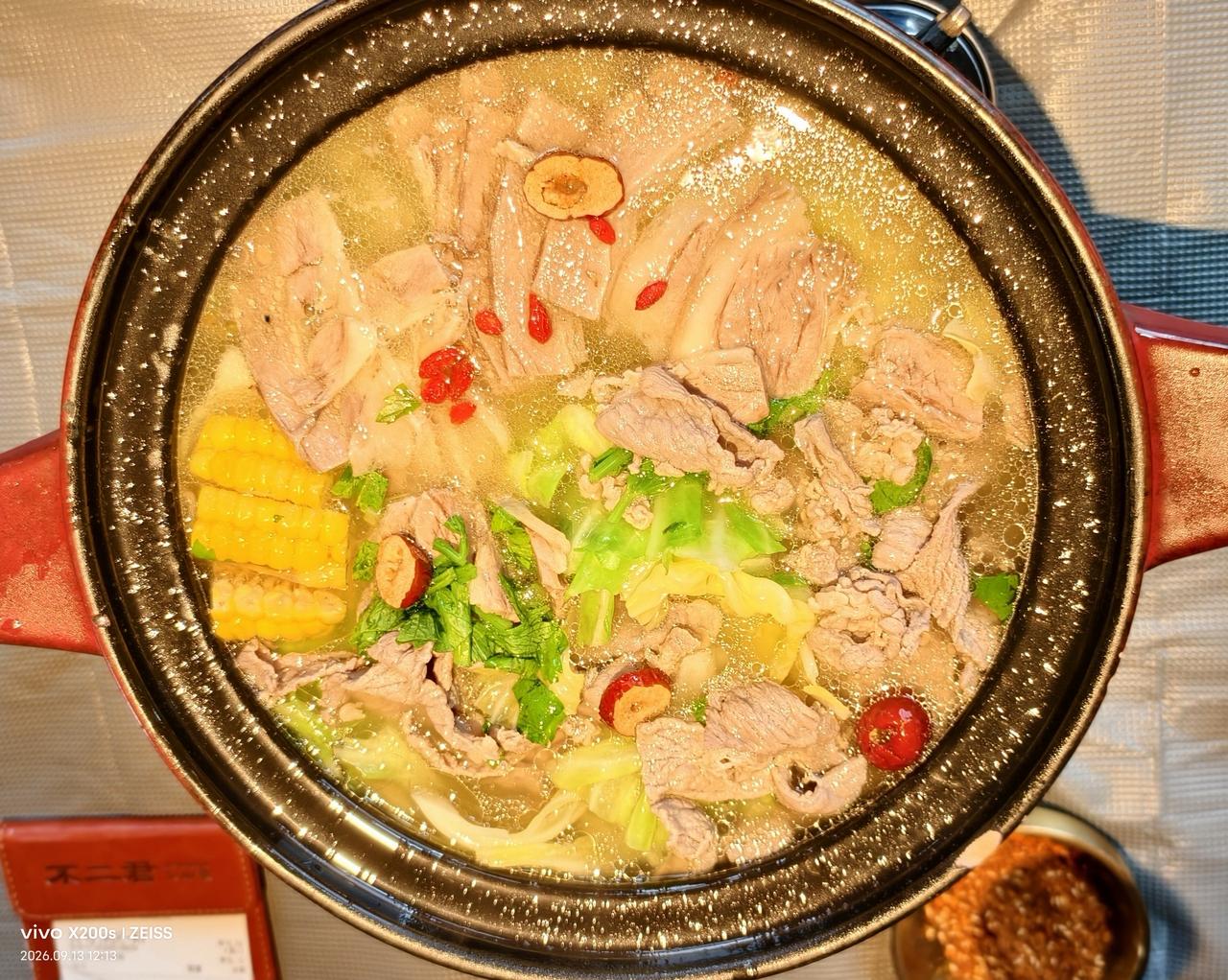 周末从南通自驾去上海青浦奥特莱斯，逛到腿软，直奔「不二君·乐山店」！一顿地道川味