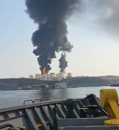 伊朗反击越来越顺当原来是砍掉了美军一条腿

怪不得一个多月以来伊朗反击美军越打越