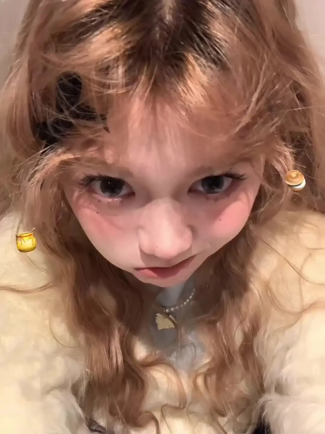 🐾泥耗呀^⦁᎑-^ ੭！