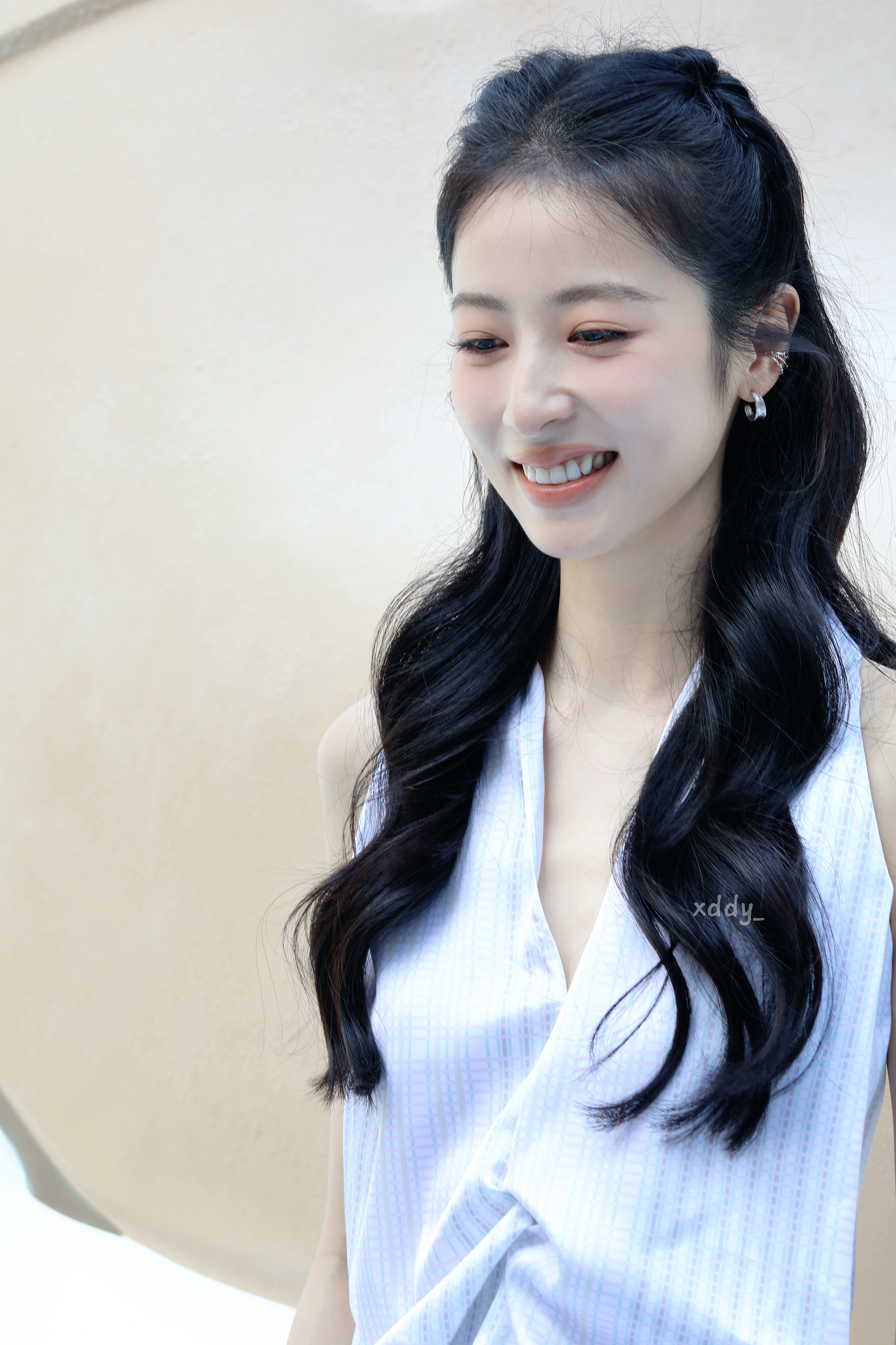周雨彤  公主👸🏻   ©️小点点呀 